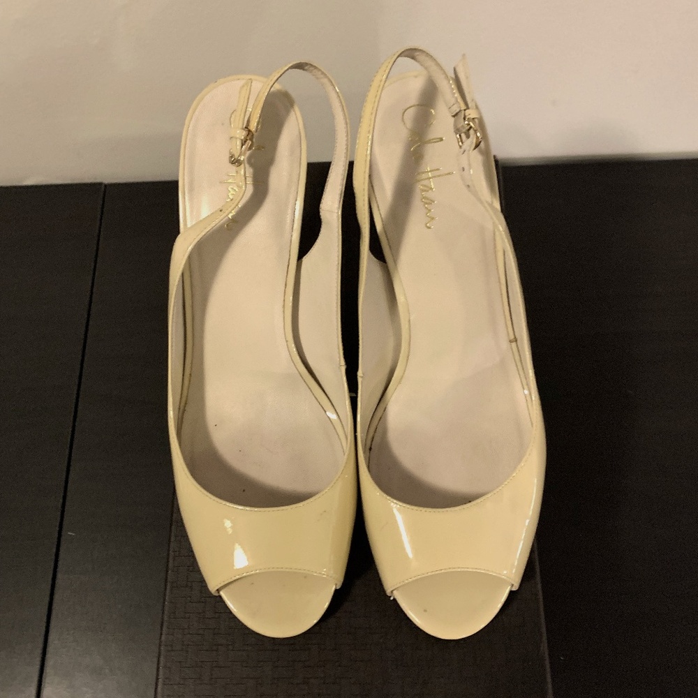 Cole Haan Air Talia OT Sling 90 in Palomino Patent Leather (cream color), US 10B